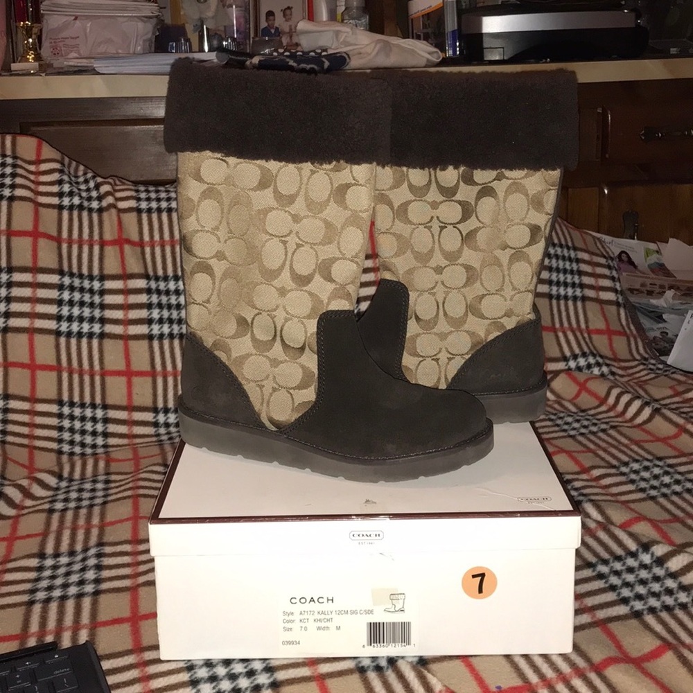 Kelly Coach Boots Size 7.5